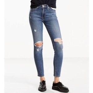 High Rise Levi’s 721 “Make it or Break it” Jeans